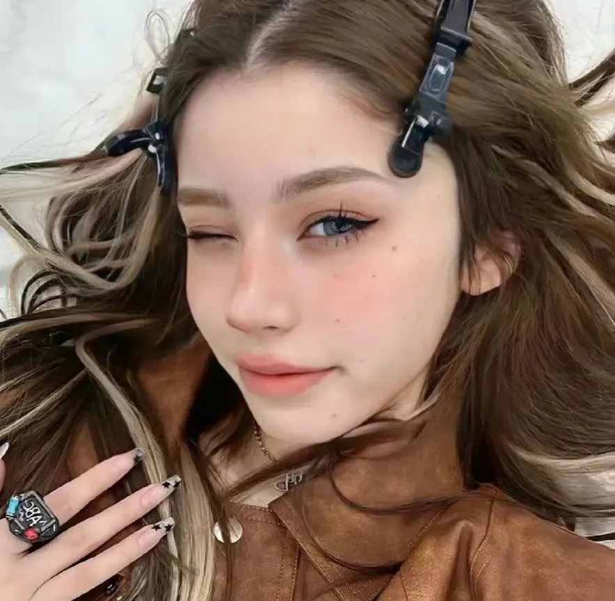 切尔茜·汉德勒:蜕变